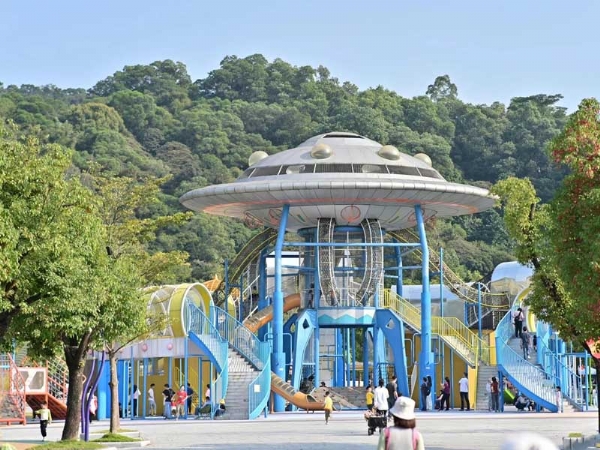 市政公園商業(yè)地產(chǎn)